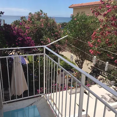 La Culla Del Mare Bed & Breakfast Ascea